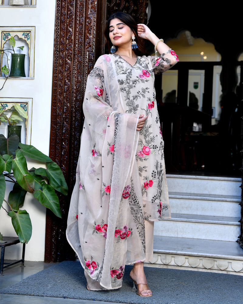 (Vaasva) Women organza beige embroidered suit set (Set of 5pc)