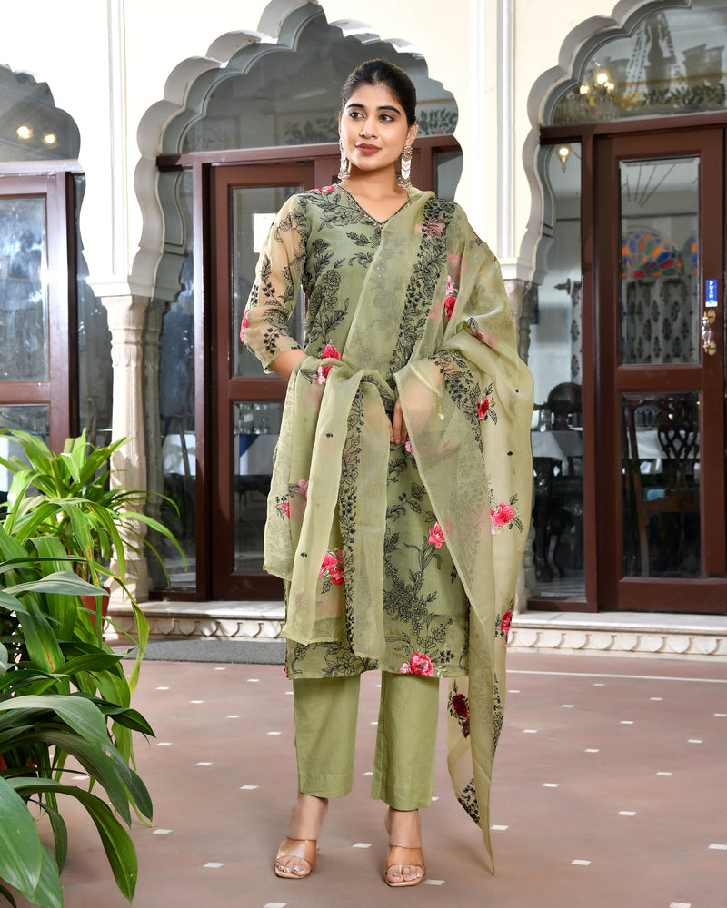 (Vaasva) Women organza pista embroidered suit set (Set of 5pc)