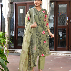 (Vaasva) Women organza pista embroidered suit set (Set of 5pc)