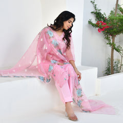 (Vaasva) Women solid embroidered pink suit set (Set of 5pc)