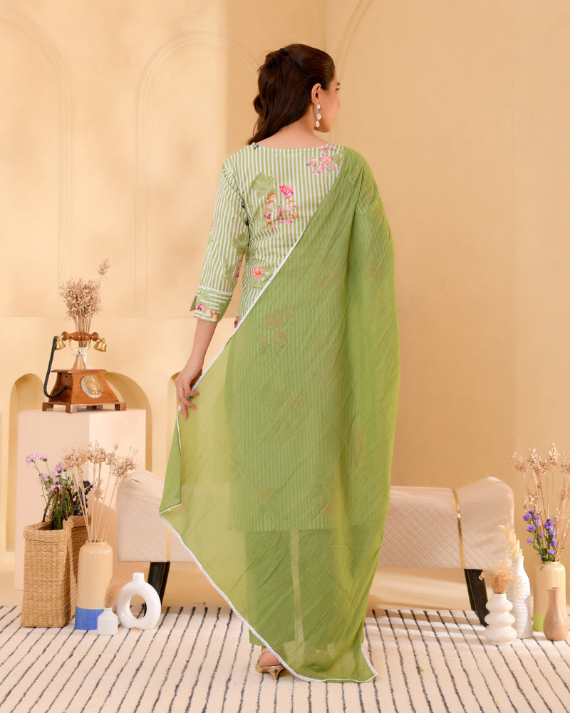 (Vaasva) Women green striped floral printed suit set (Set of 5pc)