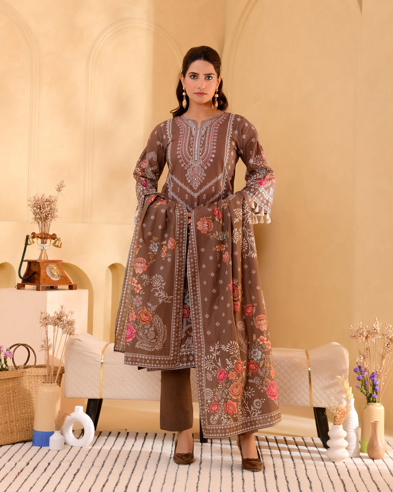 (Vaasva) Women brown hand embroidered placement printed suit set (Set of 5pc)