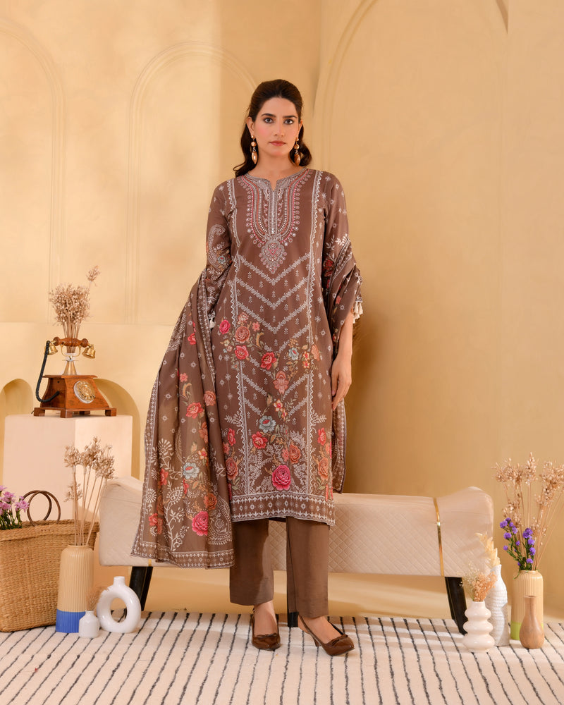(Vaasva) Women brown hand embroidered placement printed suit set (Set of 5pc)