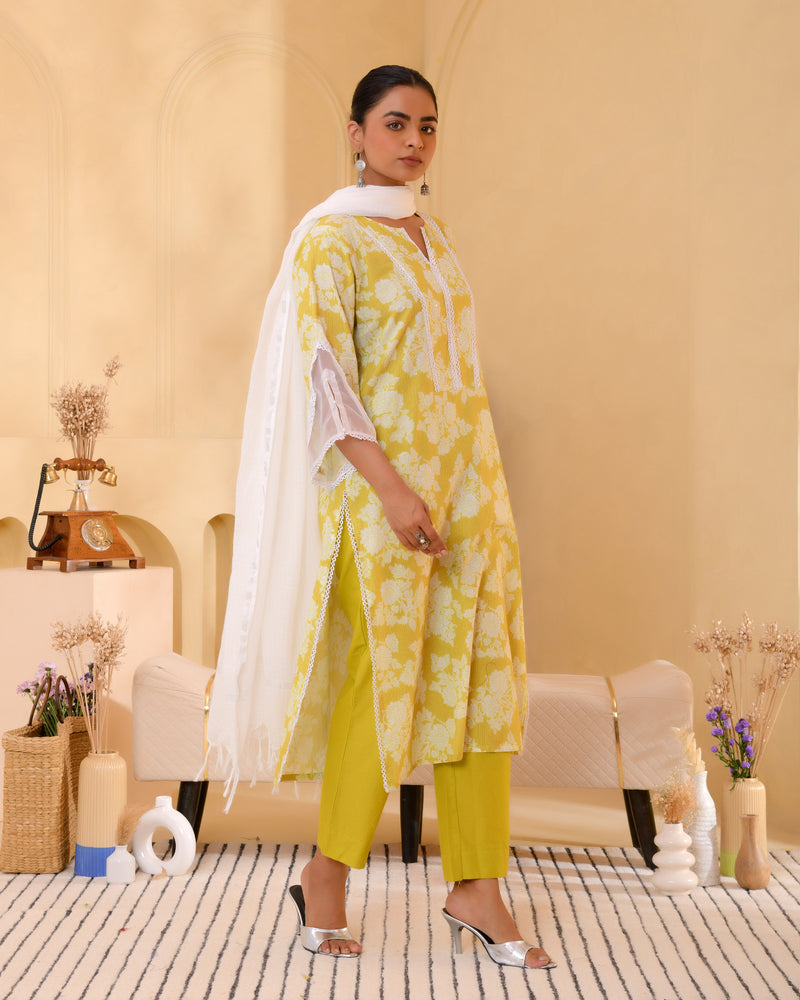 (Vaasva) Women neon printed suit set with handwork (Set of 5pc)