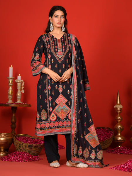 (Vaasva) Women black suit set with printed dupatta (Set of 5pc)