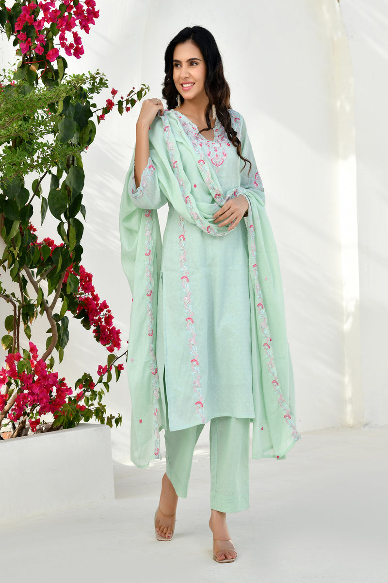 (Vaasva) Women solid aqua multi embroidered suit set (Set of 5pc)