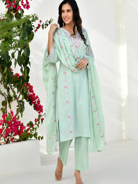 (Vaasva) Women solid aqua multi embroidered suit set (Set of 5pc)