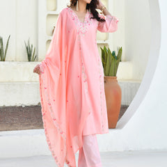 (Vaasva) Women solid peach multi embroidered suit set (Set of 5pc)