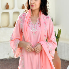 (Vaasva) Women solid peach multi embroidered suit set (Set of 5pc)