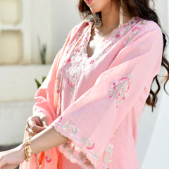 (Vaasva) Women solid peach multi embroidered suit set (Set of 5pc)