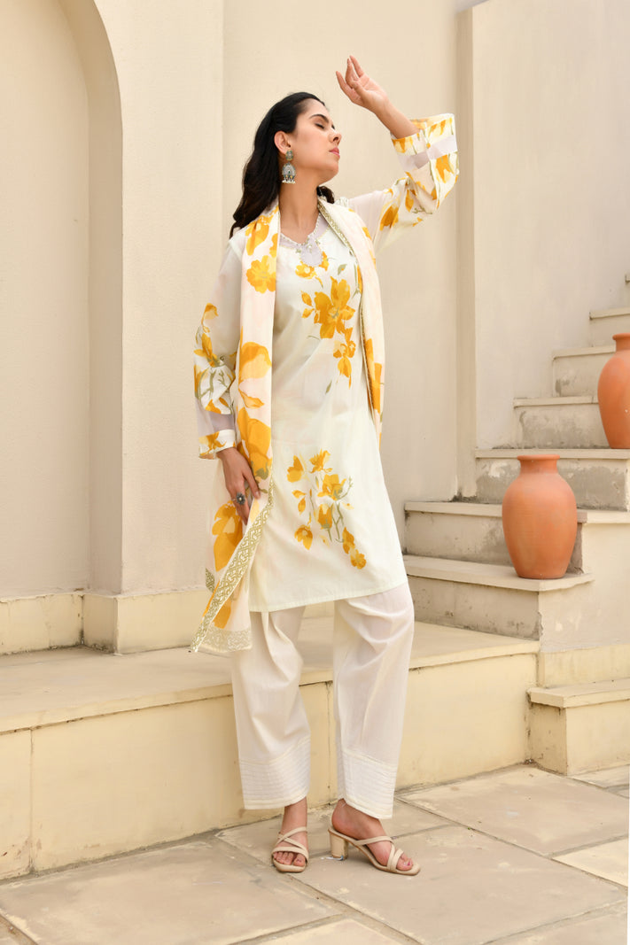 (Vaasva) Women floral yellow printed farshi salwar set (Set of 5pc)