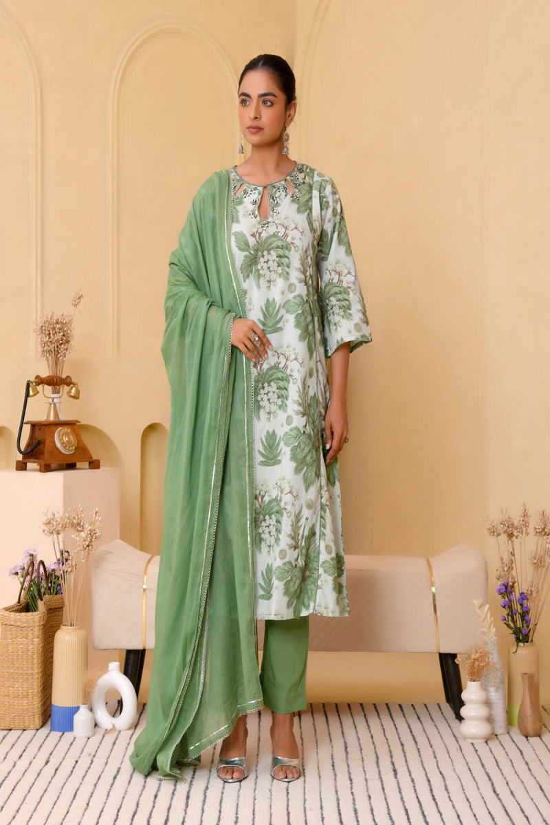 (Vaasva) Women green floral printed aline suit set (Set of 5pc)