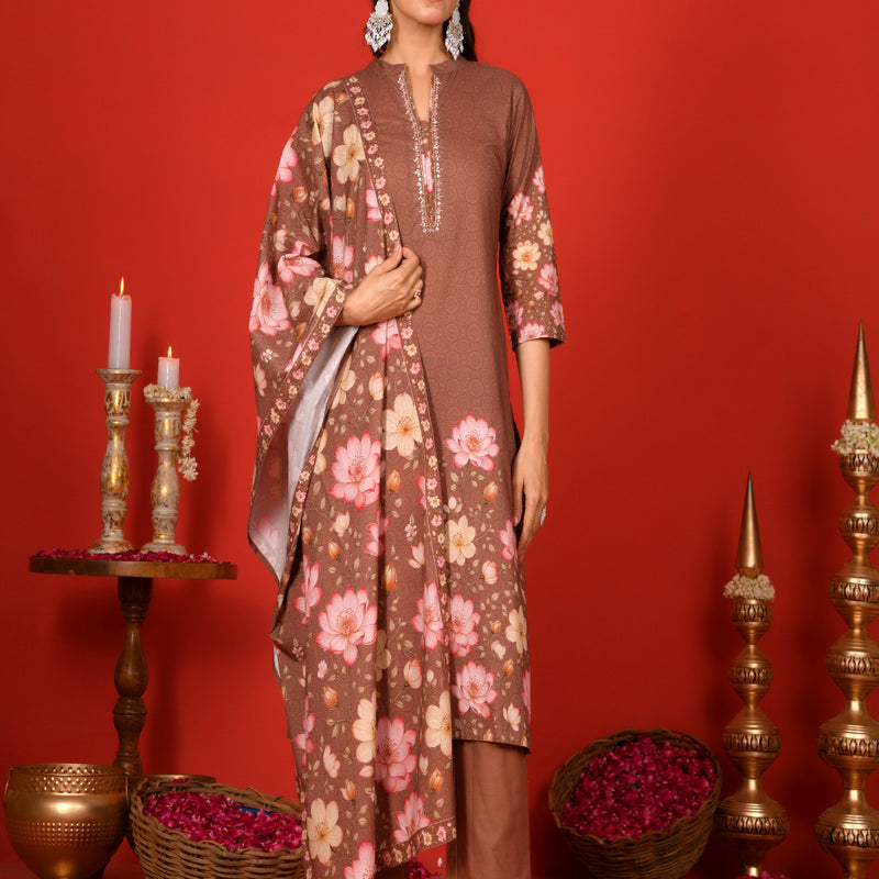 (Vaasva) Women Earthy brown lotus printed suit set (Set of 5pc)