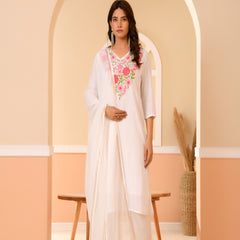 (Vaasva) Women white dobby embroidered suit set (Set of 5pc)