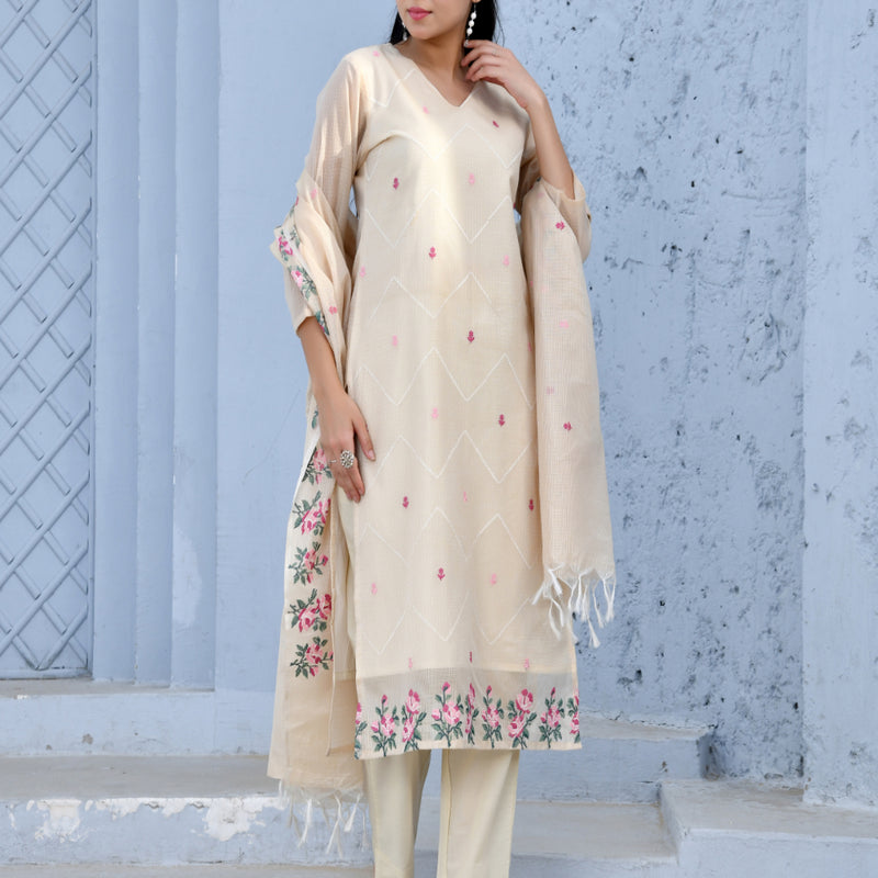 (Vaasva) Women creamchevron embroidered suit set (Set of 5pc)
