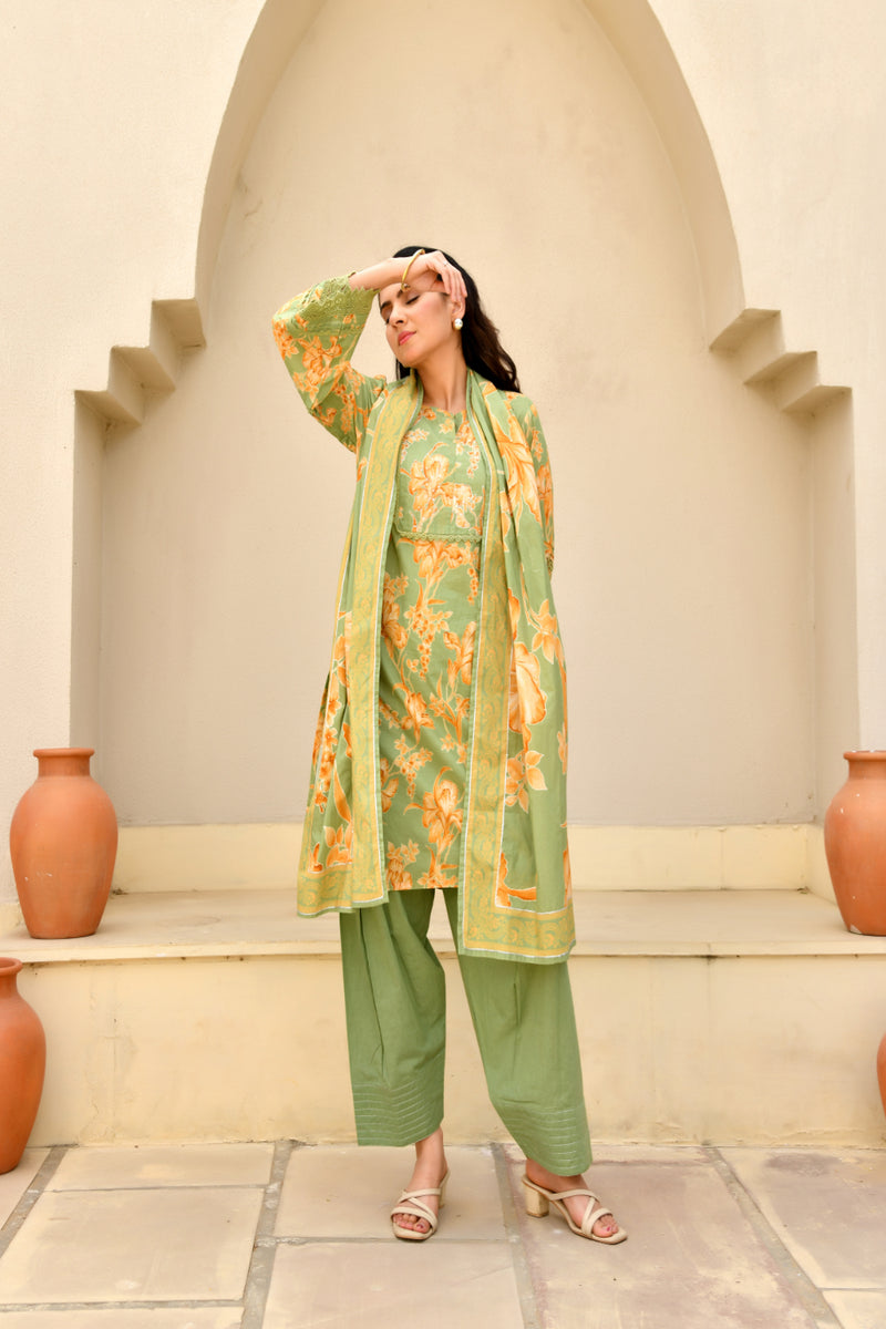 (Vaasva) Women floral printed zari work farshi salwar set (Set of 5pc)