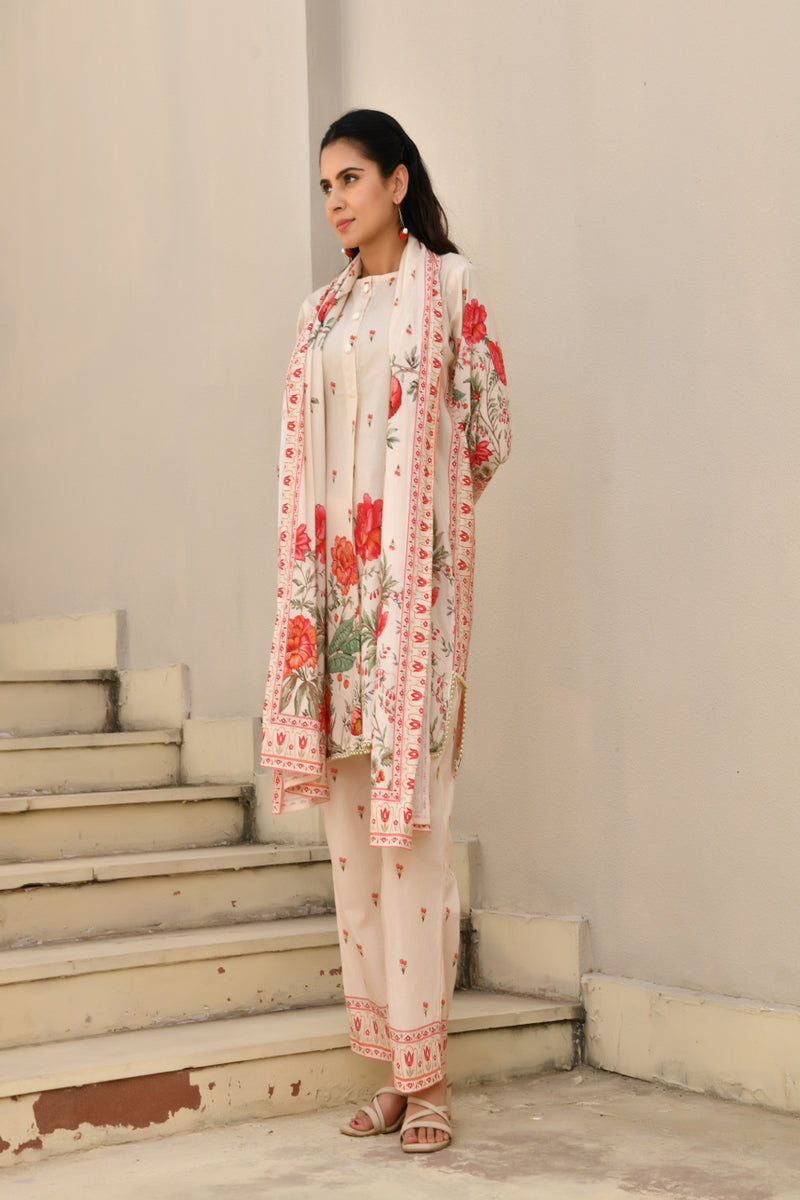 (Vaasva) Women red floral short kurti pant set with dupatta (Set of 5pc)
