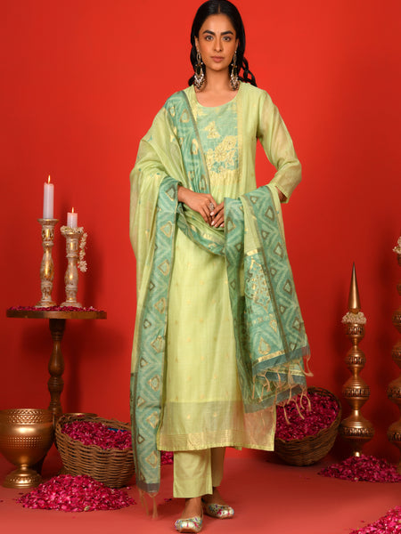 (Vaasva) Women Pastel Green butterfly floral pattern jamdani suits set (Set of 5pc)