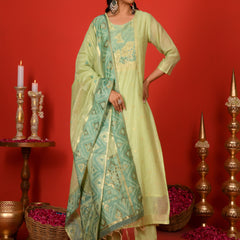 (Vaasva) Women Pastel Green butterfly floral pattern jamdani suits set (Set of 5pc)