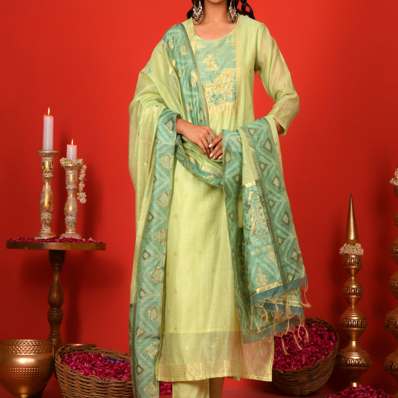 (Vaasva) Women Pastel Green butterfly floral pattern jamdani suits set (Set of 5pc)