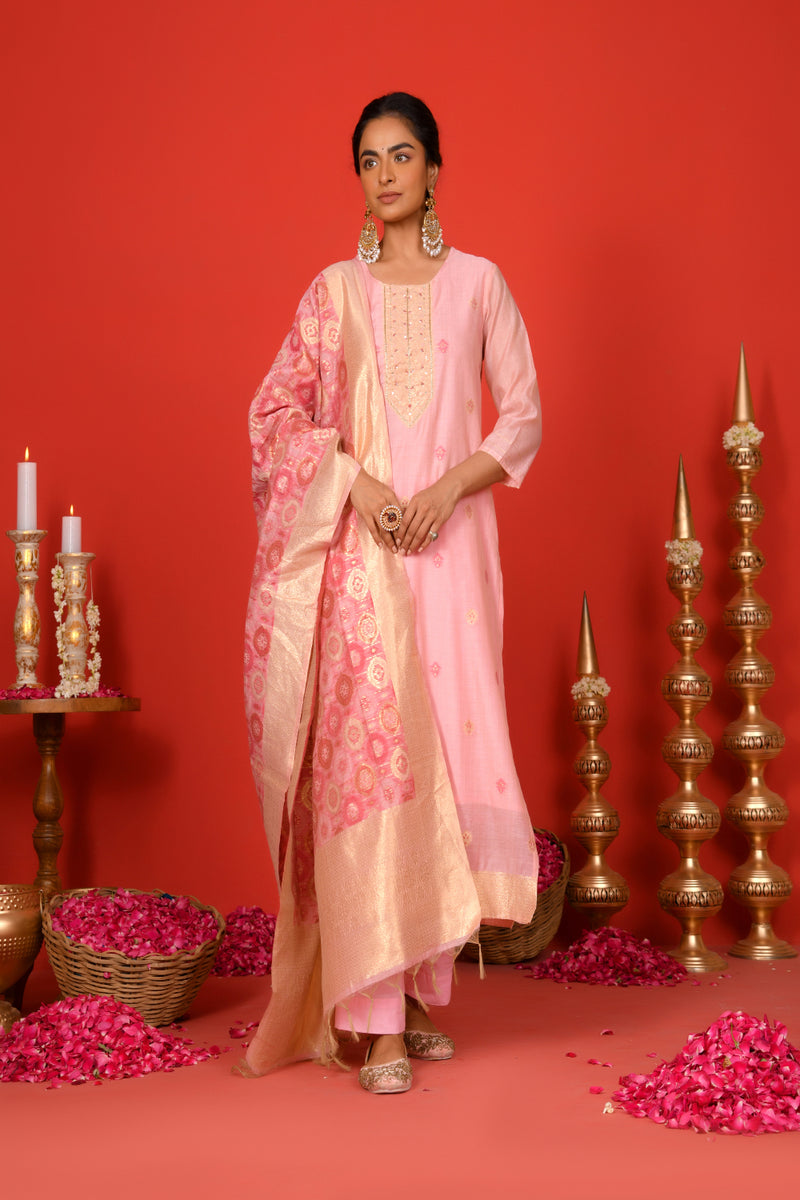 (Vaasva) Women Pink jamdani suit with golden woven dupatta  (Set of 5 Pc)