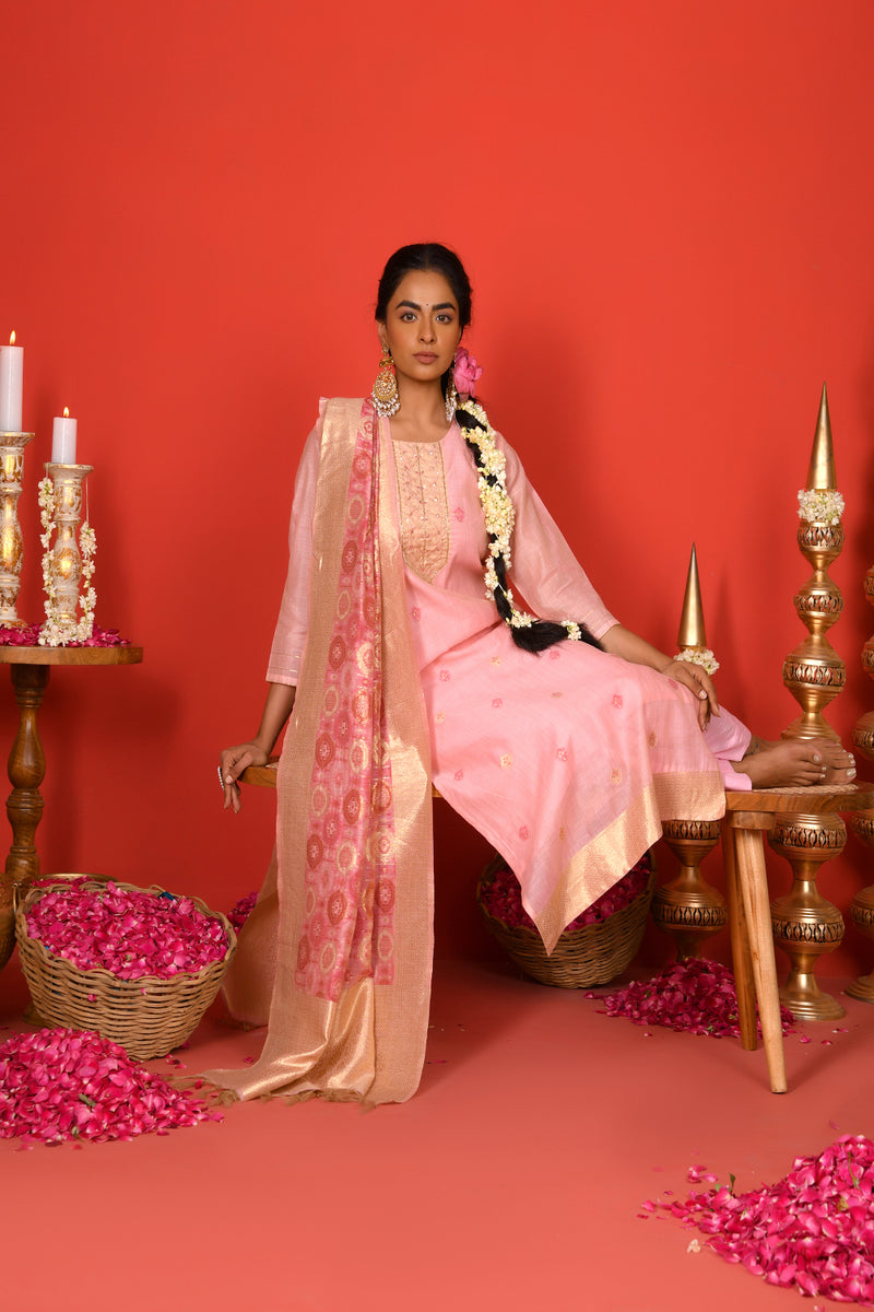 (Vaasva) Women Pink jamdani suit with golden woven dupatta  (Set of 5 Pc)