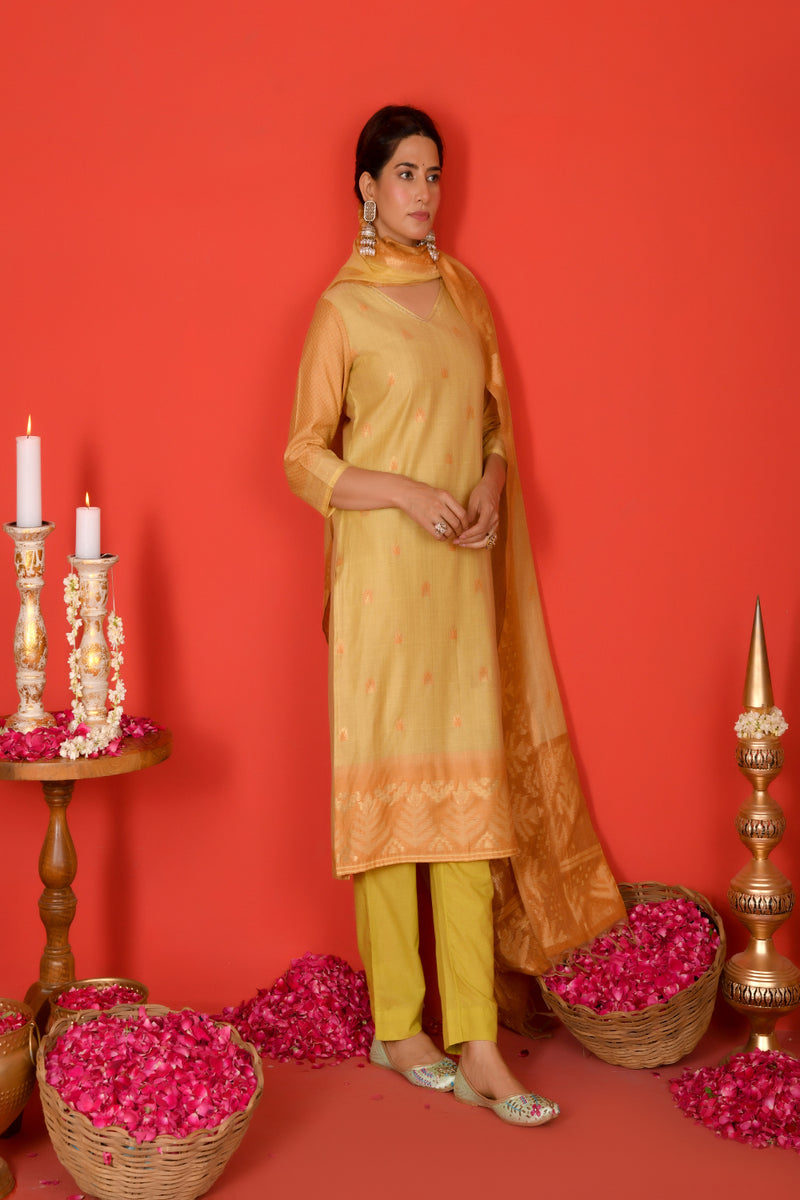 (Vaasva) Women Mustard Boonta jamdani suit set  (Set of 5 Pc)