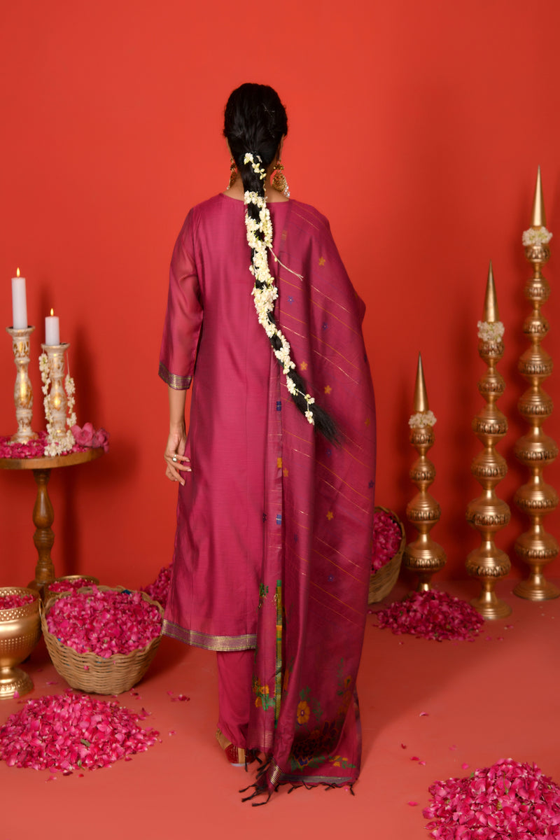 (Vaasva) Women Burgandy golden floral jamdani woven suit set  (Set of 5 Pc)