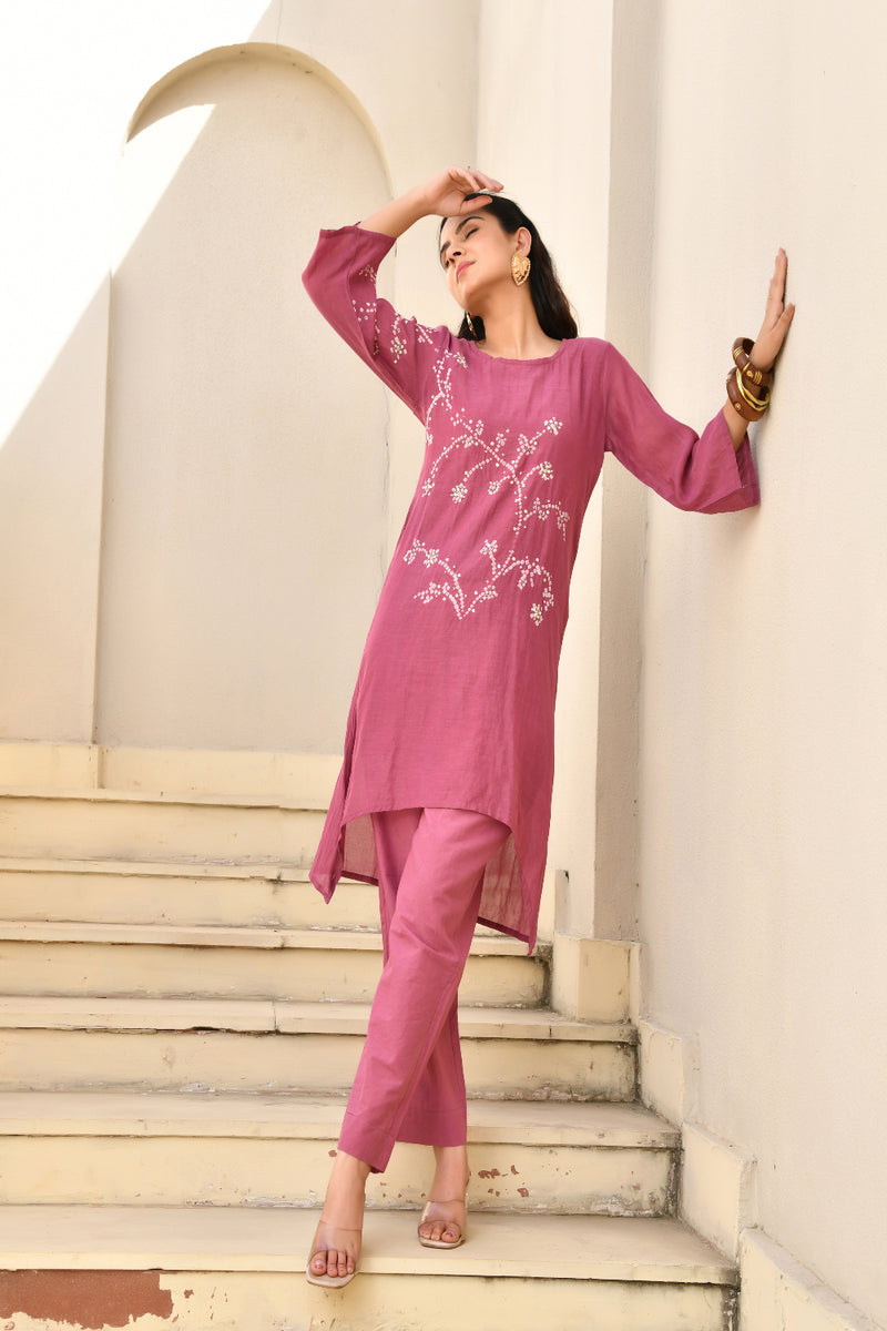 (Vaasva) Women Purple Mulchanderi  bande kurta pant set  (Set of 5 Pc)