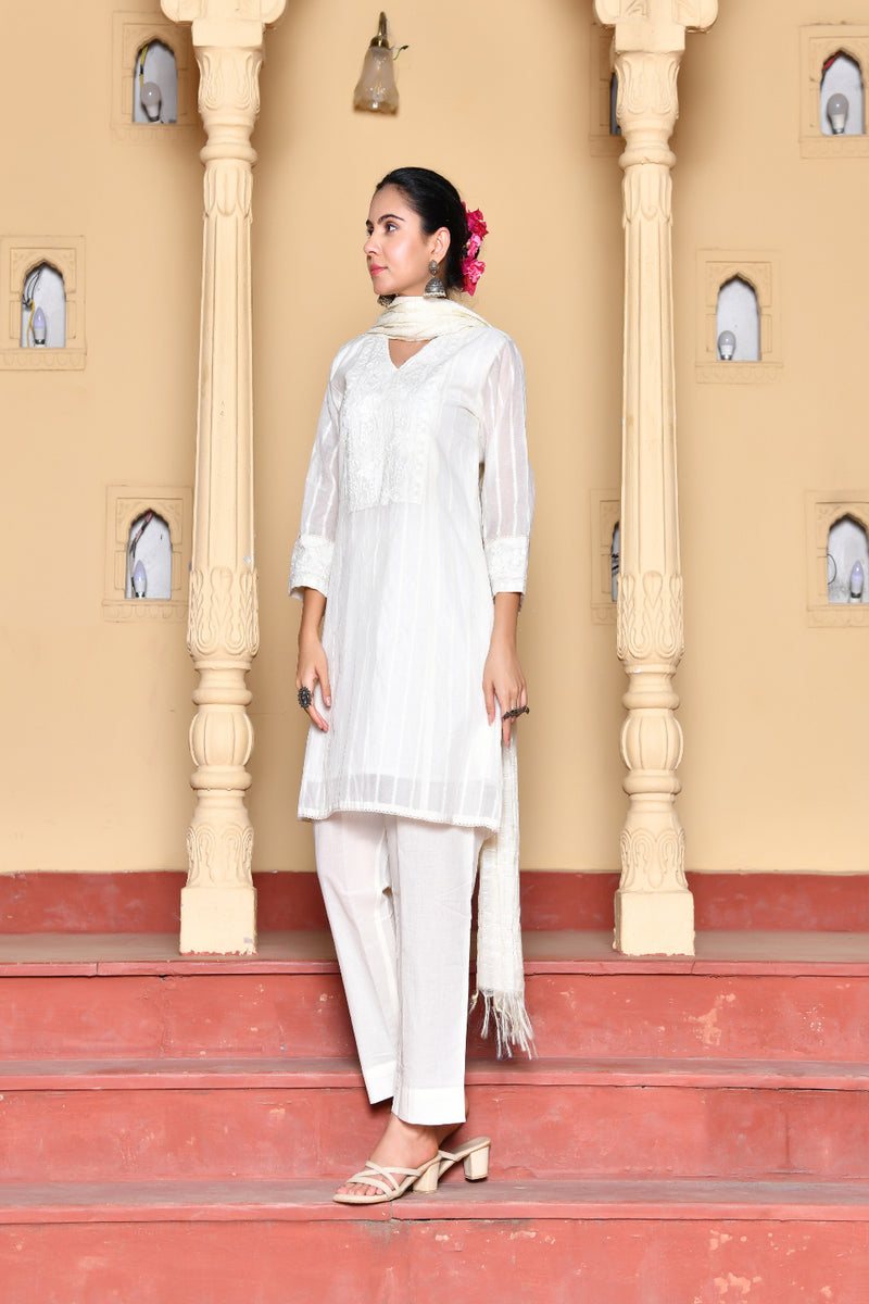 (Vaasva) Women Cream Stripes woven dobby chanderi suit set  (Set of 5 Pc)
