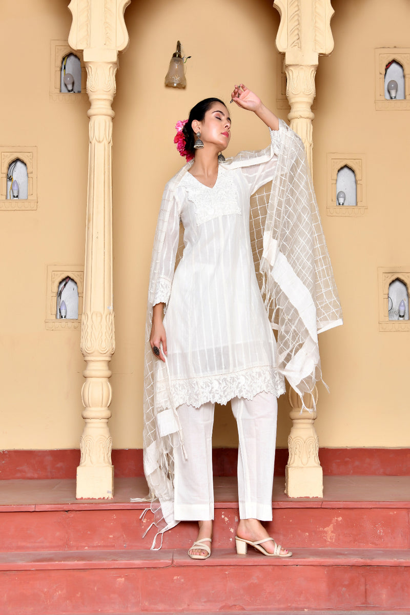 (Vaasva) Women Cream striped woven dobby chanderi cut work  suit set  (Set of 5 Pc)