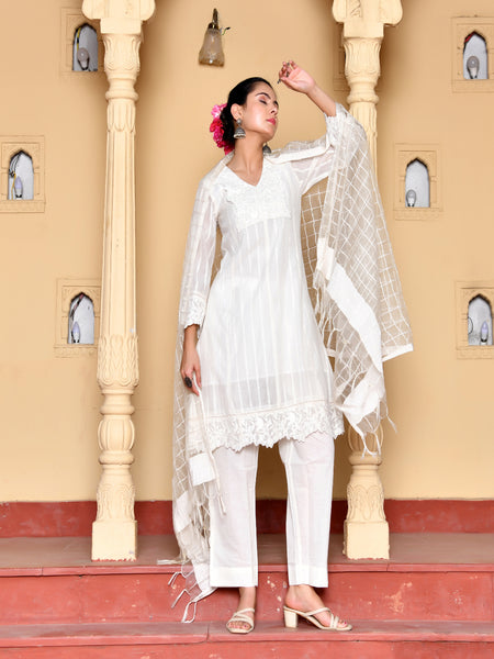 (Vaasva) Women Cream striped woven dobby chanderi cut work  suit set  (Set of 5 Pc)
