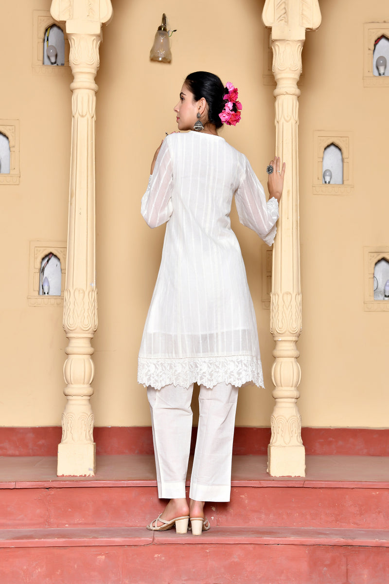 (Vaasva) Women Cream striped woven dobby chanderi cut work  suit set  (Set of 5 Pc)