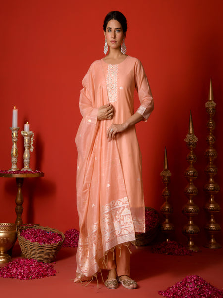 (Vaasva) Women Peach white yoke pattern jamdani woven suit set  (Set of 5 Pc)