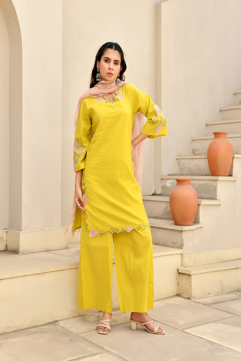 (Vaasva) Women Mustard green applique with cutwork suit set  (Set of 5 Pc)