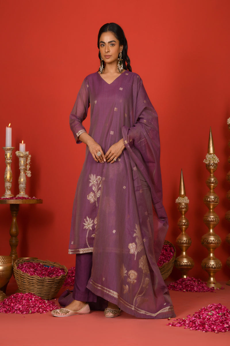 (Vaasva) Women Purple golden floral jamdani suit set  (Set of 5 Pc)